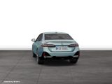 BMW 550e xDrive Limousine