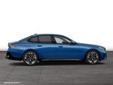 BMW i5 xDrive40 