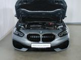 BMW 118 i Sport Line LED Navi Sportsitze LenkHZG
