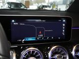 MERCEDES-BENZ GLB 250 4M AMG PREMIUM KAMERA SPUR PDC SHZ
