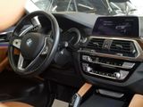 BMW X4 xDrive 20d xLine AHK DISTR KAMERA PANO SPUR