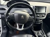 PEUGEOT 2008 Allure 1.2 Pure 110PS  +PDC+Sitzh+Klima++