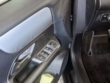 MERCEDES-BENZ GLB 200 d // KAMERA SPUR PDC