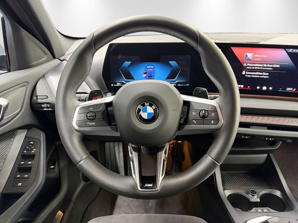 BMW 120 M Sport Adapt. LED Preisvorteil 18.200 € zur UPE