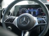 MERCEDES-BENZ C 300 e AVANTGARDE KAMERA SPUR PDC SHZ