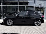 BMW 220 i Active Tourer Innovationspaket, Anhängerkupplung, Lenkradheizung, elektr, Sitze