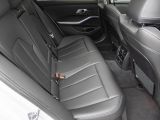 BMW 320 dSportline+Panorama+Navi+DAB+HUD+RFK+Leder