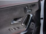 MERCEDES-BENZ CLA 250 4M SB , AMG Night Pano Kamera Totw LED