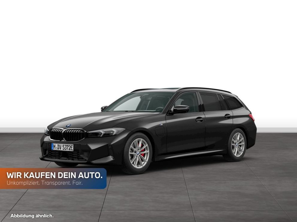 BMW 330e xDrive Touring