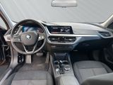BMW 118 dA LC Prof LED AHK Sitzhzg. Kamera Alarm