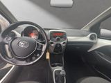 TOYOTA Aygo x-play *Garantie*