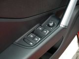AUDI Q2 40 2.0 TFSI quattro S line (EURO 6d) AHK PANO