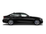 BMW 330 i Limousine M Sport ACC Glasdach Laser HUD