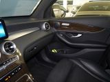 MERCEDES-BENZ GLC 220 d 4M // AHK KAMERA SPUR PDC SHZ