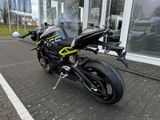 TRIUMPH Street Triple 765 Moto2 Edition Nr. 669/1000