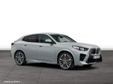 BMW iX2 xDrive30 