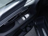 MERCEDES-BENZ V 220 AVANTGARDE Extralang LED/KAMERA/8 SITZE