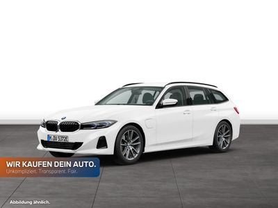 BMW 330e Touring