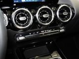 MERCEDES-BENZ GLA 180 d // PROGRESSIVE AHK KAMERA SPUR PDC SHZ