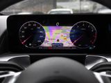 MERCEDES-BENZ GLB 220 4M // SPUR KAMERA PDC SHZ