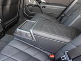 BMW 740 i MSportPro+xDrive+Ex.LoungePaket+3D HUD+AHK+Bowers & Wilkins NP: 163.670