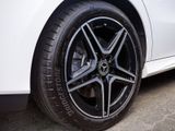 MERCEDES-BENZ CLA 250 4M SB , AMG Night Pano Kamera Totw LED