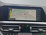 BMW 330 d Touring Luxury Line LC Professional Driving Assistant