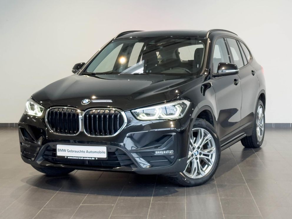 BMW X1 sDrive18d Sport Line Adapt.LED+RFK+SHZ+Pano