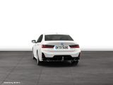 BMW 330e Limousine