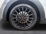MINI Cooper 3-Türer Pano Driv Assis Tempomat LED DAB