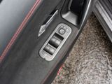MERCEDES-BENZ CLA 200 Coupé AMG KAMERA PANO SPUR PDC SHD SHZ