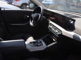 BMW 320i Touring Stop&Go, Kamera