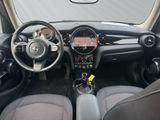 MINI Cooper 5-Türer Navi LED Klima PDC BT