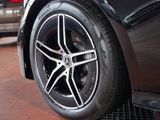 MERCEDES-BENZ E 300 T de // BURM AMG PREMIUM SPUR STANDH AHK