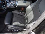 BMW 330 eSportline+Panorama+Navi+HUD+e-Sitze+PDCv+h