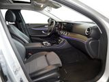 MERCEDES-BENZ E 200 T AVANTGARDE KAMERA PANO SPUR PDC SHD SHZ