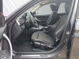 BMW 320 d Sport Line Navi HiFi LED RFK Lordosenstütze