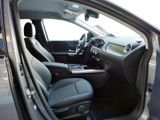 MERCEDES-BENZ B 180 , NIGHT PROGRESSIVE AHK DISTR KAMERA SPUR