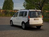 VW Der neue Caddy California 5-Sitzer Motor: 1,5 l TSI EU6 85 kW Getriebe: 7-Gang-Doppelkupplungsgetriebe Radstand: 2755 mm KR