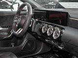 MERCEDES-BENZ CLA 200 SB AMG Distr Pano Kamera elHeckk Keyless