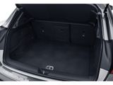 MERCEDES-BENZ GLA 200  AMG NIGHT STANDH SPUR AHK 360 PDC SHZ