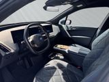 BMW iX 40xDrive Sportpaket Soft-Close ACC Sky-Lounge