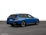 BMW 550e xDrive Touring