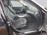 BMW 330 d Touring Luxury Line LC Professional Driving Assistant