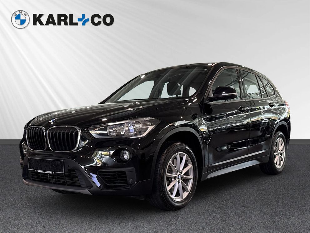 BMW X1 sDrive20i Navigation AHK Tempomat PDC