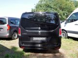 MERCEDES-BENZ V 220 AVANTGARDE WINTER BURMESTER 360° AHK 2,5T 6SITZER