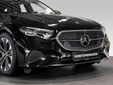 MERCEDES-BENZ E 300 de 4MATIC T-Modell mit EQ Hybrid Technologie
