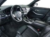 BMW 330 d SportLine AHK HeadUP ACC Lordosen HIFI