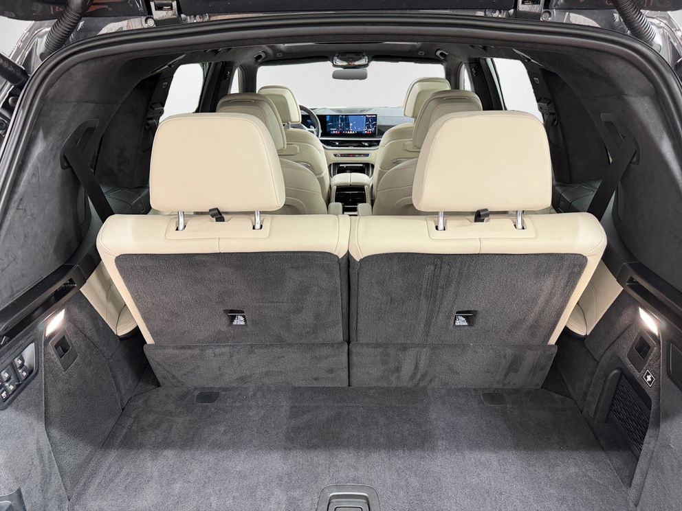 BMW X7 M60 i xDrive M Sport Pano+H&K+AppleCarPlay