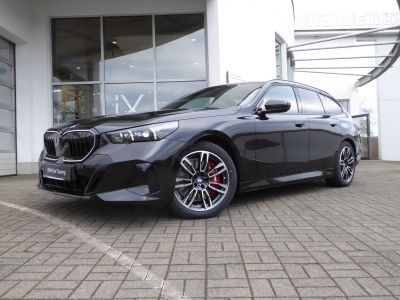 BMW 540 xDrive Touring M Sport Pro Harman Kardon Panoramadach AHK